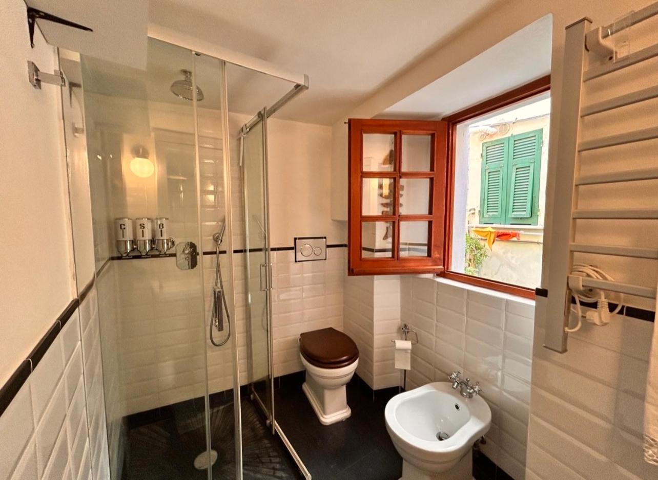 Compagnia Del Mare, Cinque Terre Full Apt X 2, Centro Storico,5 Minuti Dal Mare! Ριοματζόρε Εξωτερικό φωτογραφία